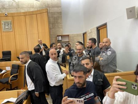  المحكمة المركزية تفرج عن جميع معتقلي قرية صندلة بشروط مقيدة